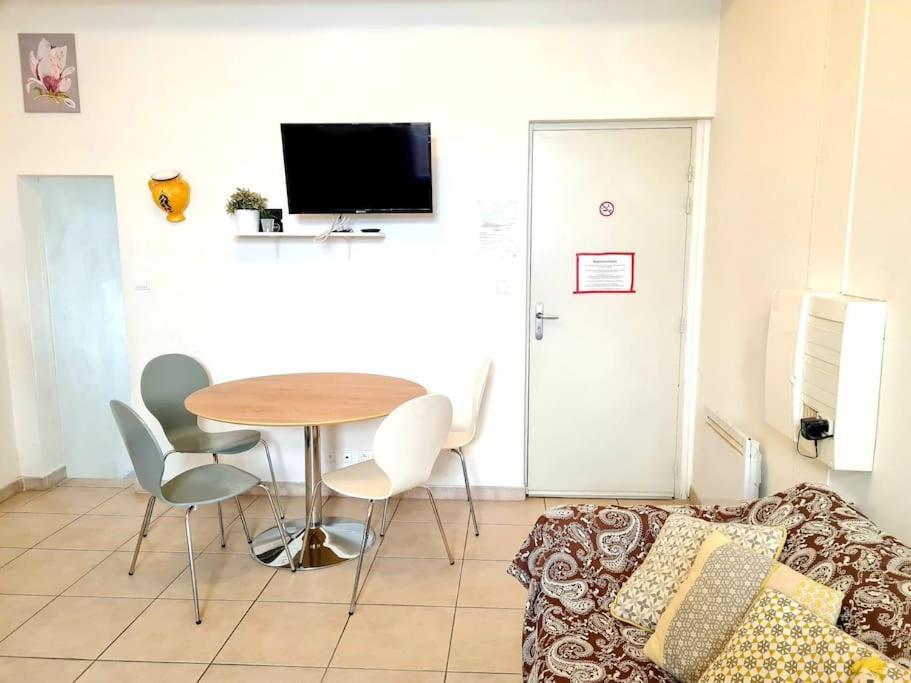 Appartement 4 Voyageurs Avec Terrasse - Wifi Καρκασόν Εξωτερικό φωτογραφία